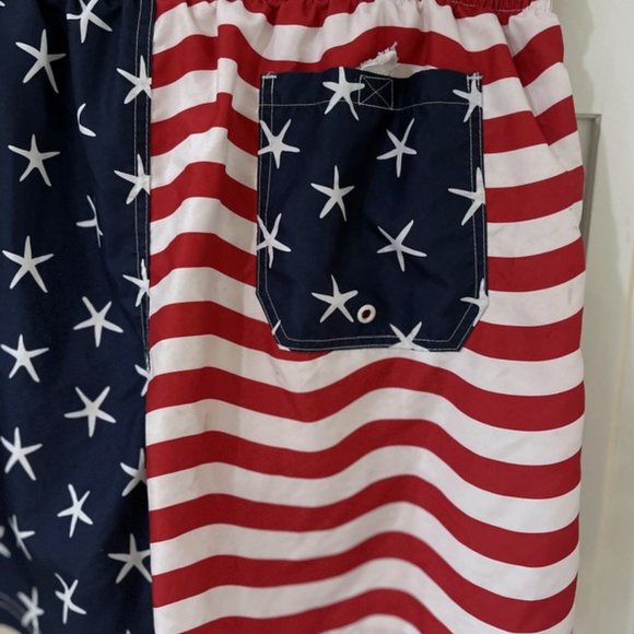 Patriotic Men's Swim Trunks XL Stars and Stripes Shorts Mesh Lined Drawsting NEW - Picture 5 of 7